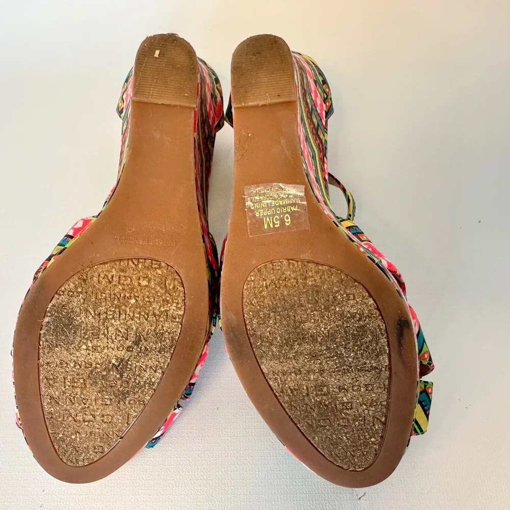 Gianni Bini Wedges‎ Size 6.5M Colorful Fabric Platform Ankle Strap Heels Shoes